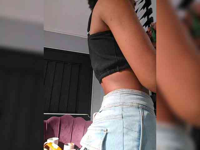 AnnieSanz webcam