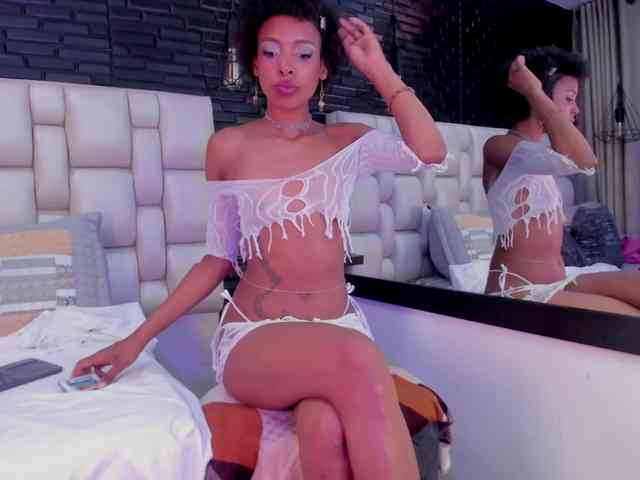 AnnieSanz webcam