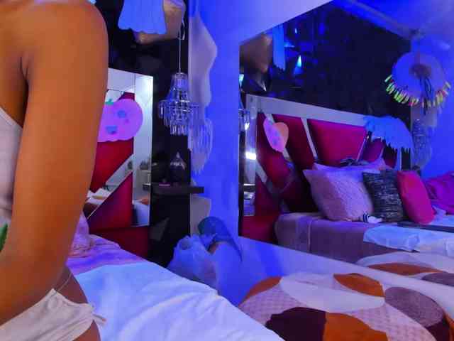 AnnieSanz webcam