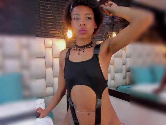 AnnieSanz webcam
