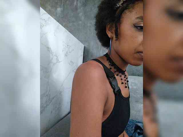 AnnieSanz webcam