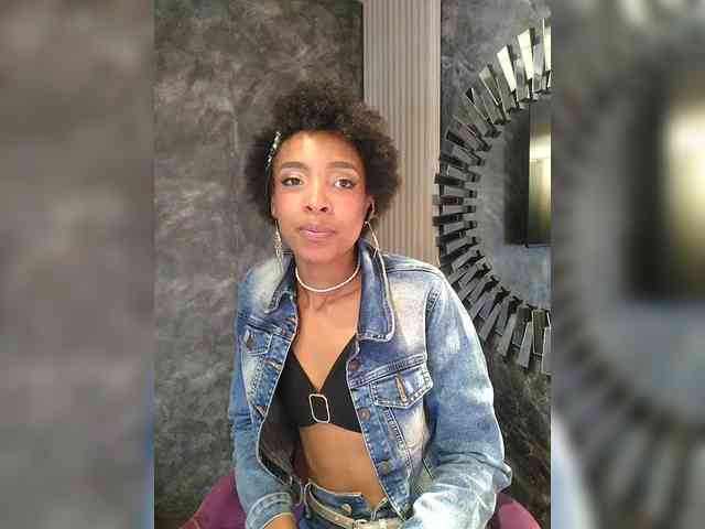 AnnieSanz webcam