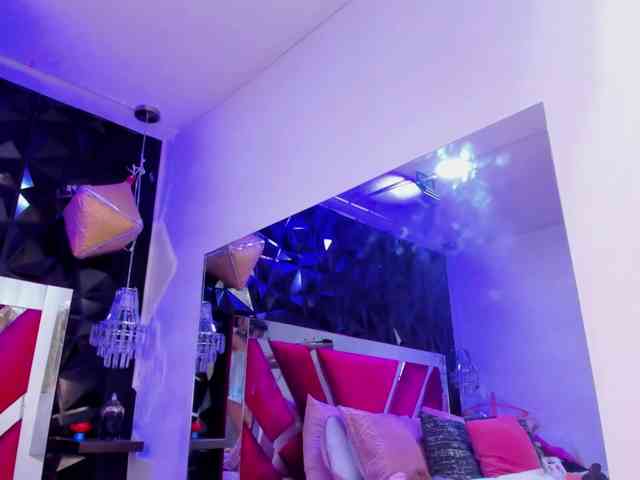 AnnieSanz webcam