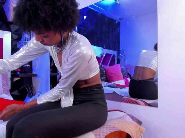 AnnieSanz webcam