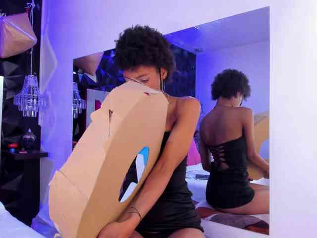 AnnieSanz webcam