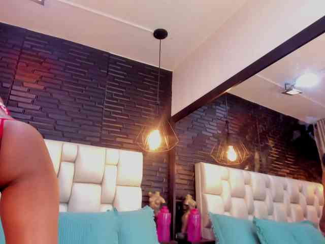 AnnieSanz webcam