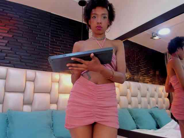 AnnieSanz webcam