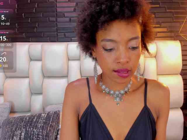AnnieSanz webcam