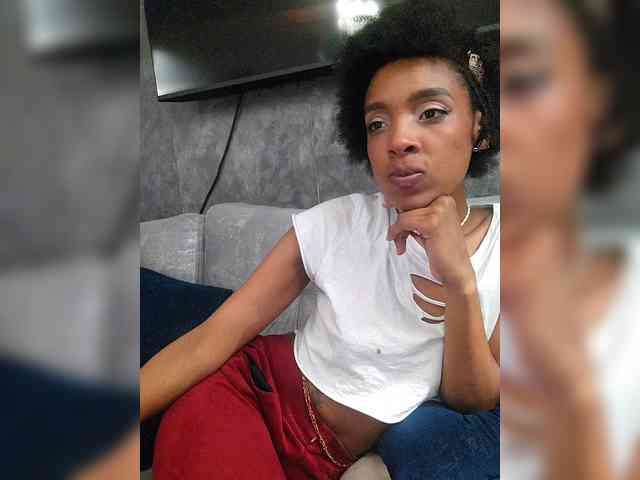 AnnieSanz webcam