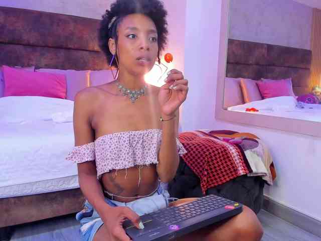AnnieSanz webcam
