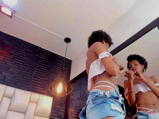AnnieSanz webcam