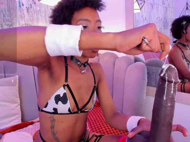 AnnieSanz webcam