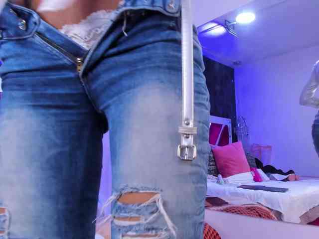AnnieSanz webcam