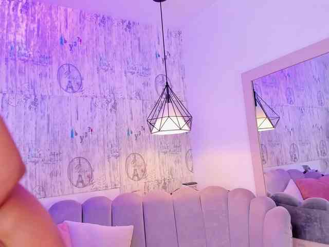AnnieSanz webcam