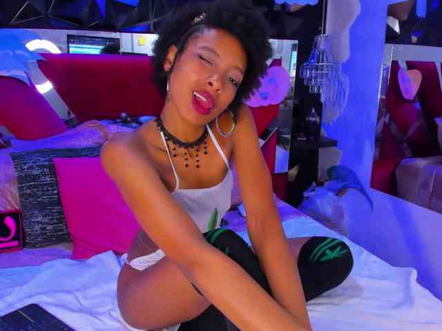 AnnieSanz webcam