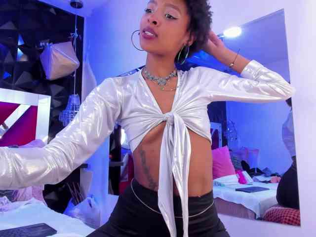 AnnieSanz webcam