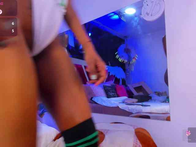 AnnieSanz webcam