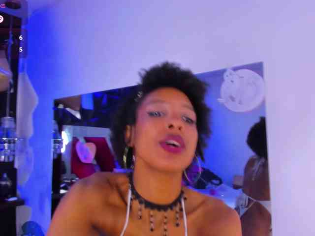 AnnieSanz webcam