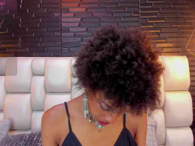 AnnieSanz webcam