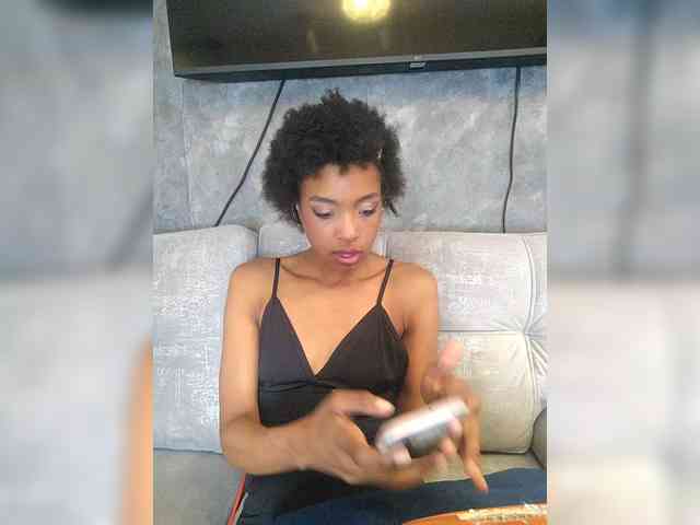 AnnieSanz webcam