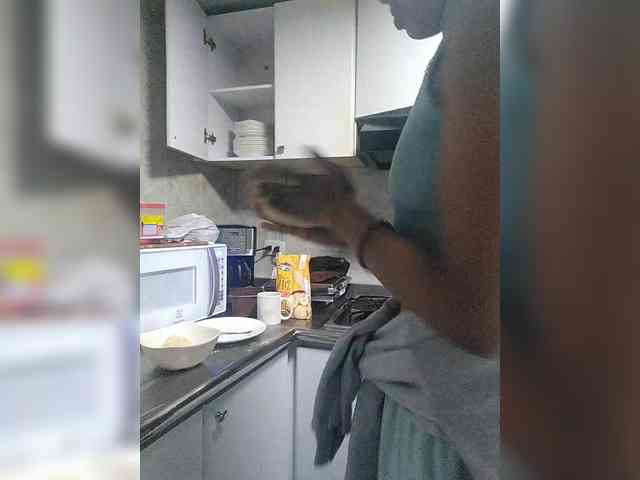 AnnieSanz webcam