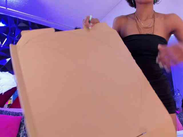 AnnieSanz webcam