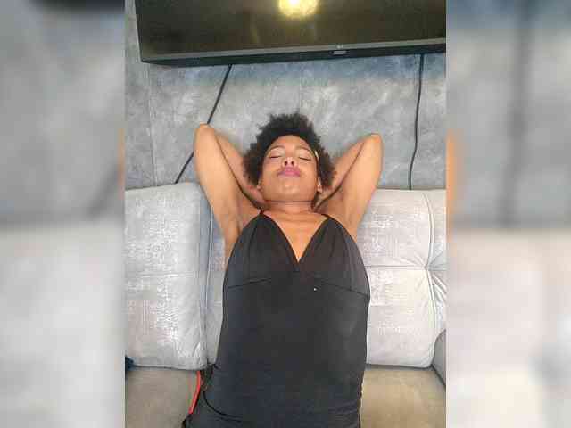 AnnieSanz webcam