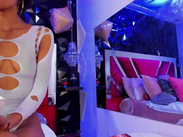 AnnieSanz webcam