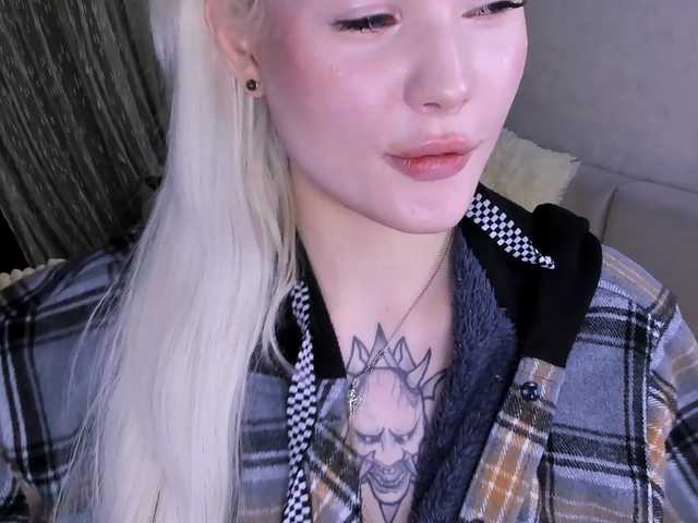 Sweeet-Barbie's BongaCams show and profile