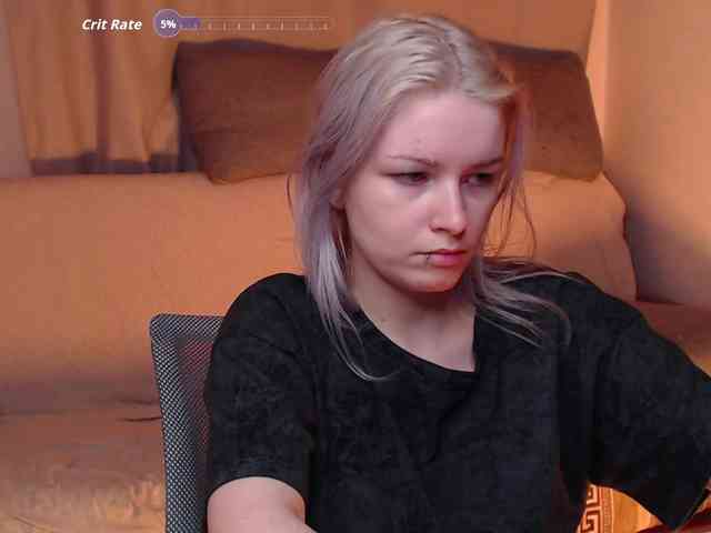 CherryNight666 webcam