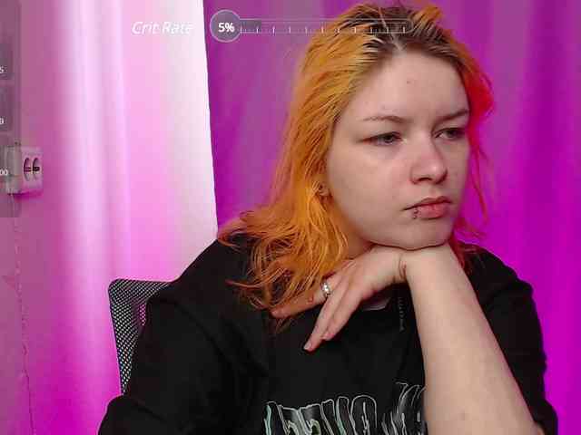 CherryNight666 webcam