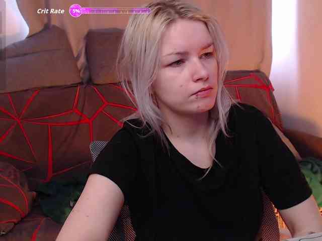 CherryNight666 webcam