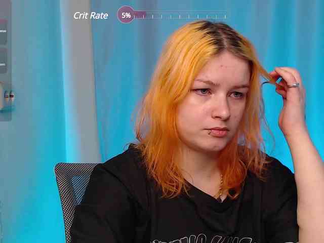 CherryNight666 webcam