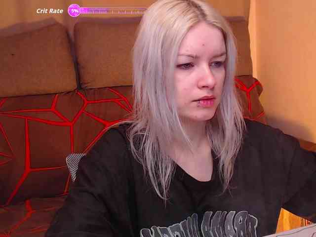 CherryNight666 webcam