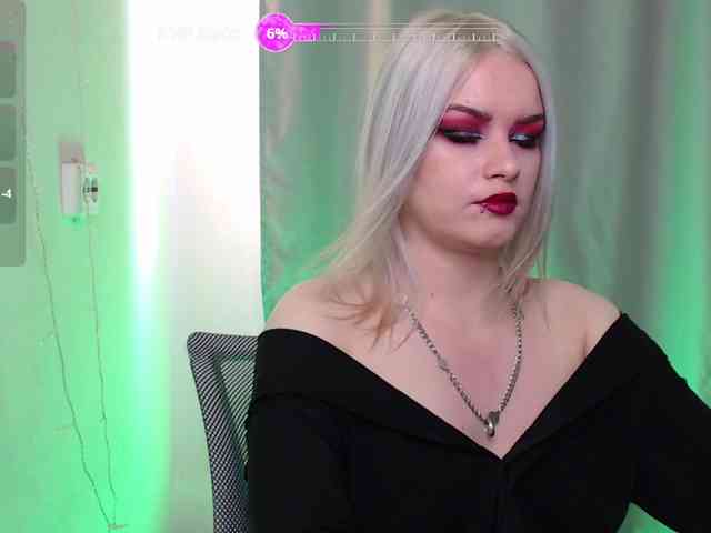 CherryNight666 webcam