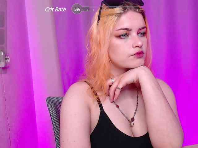 CherryNight666 webcam