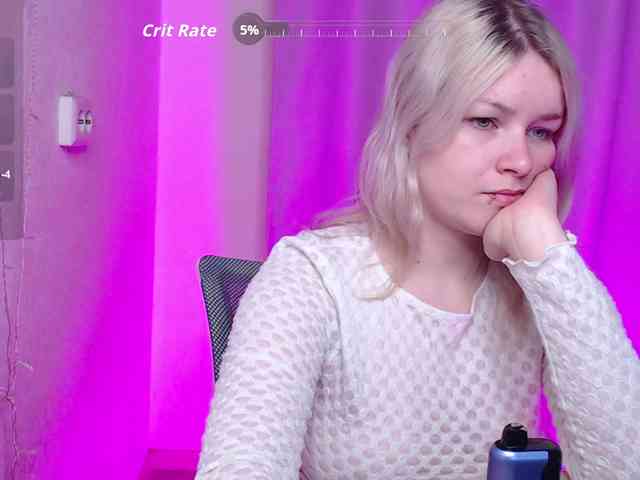 CherryNight666 webcam