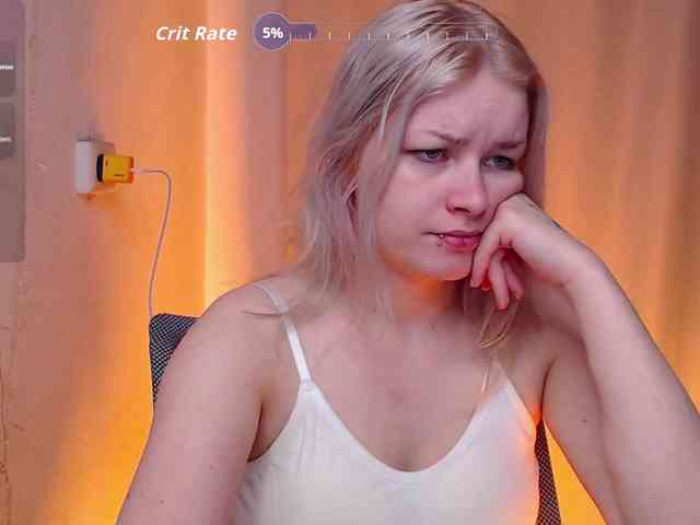 CherryNight666 webcam