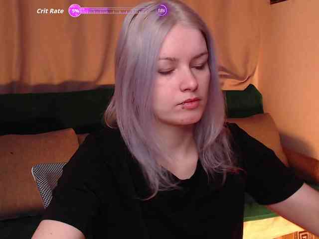 CherryNight666 webcam