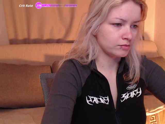 CherryNight666 webcam