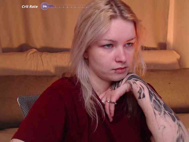 CherryNight666 webcam