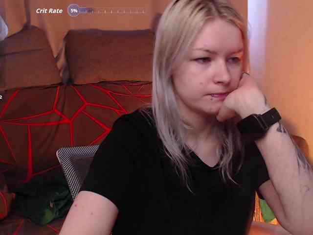 CherryNight666 webcam