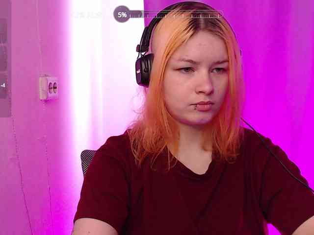 CherryNight666 webcam