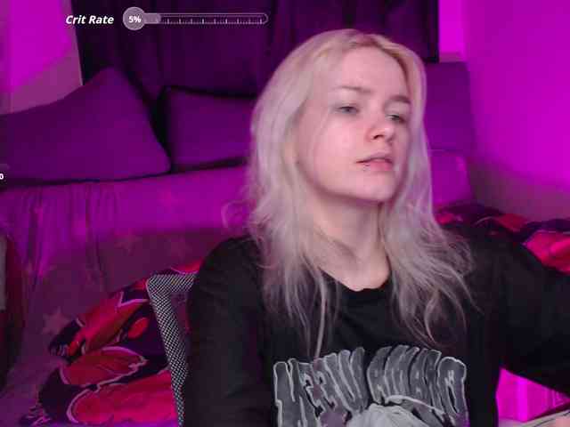 CherryNight666 webcam