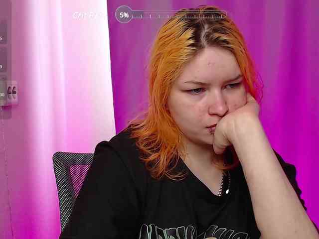 CherryNight666 webcam