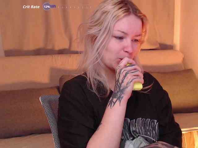 CherryNight666 webcam