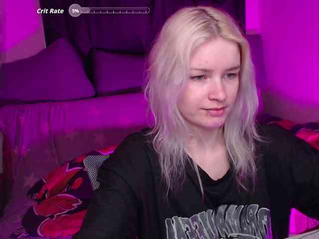 CherryNight666 webcam