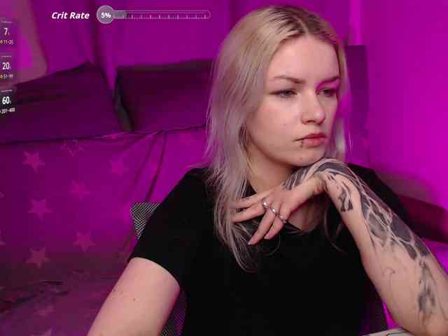 CherryNight666 webcam