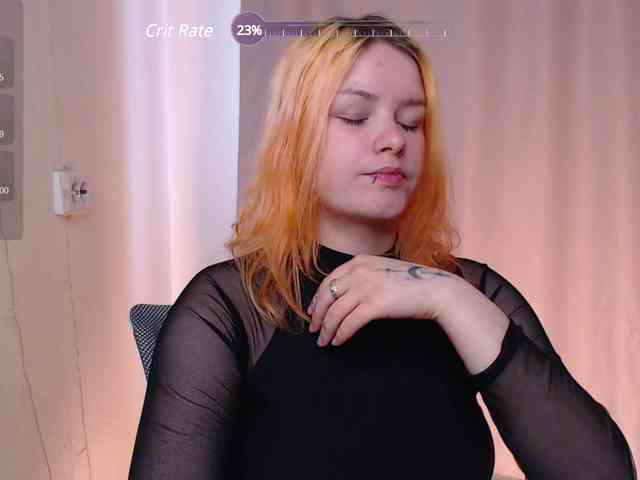 CherryNight666 webcam