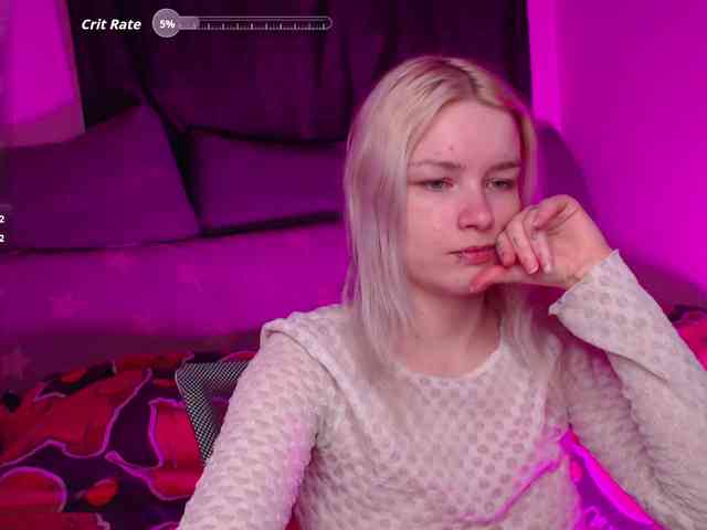 CherryNight666 webcam